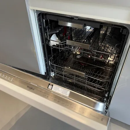 Modern Design Prime Location Apartament Kortrijk